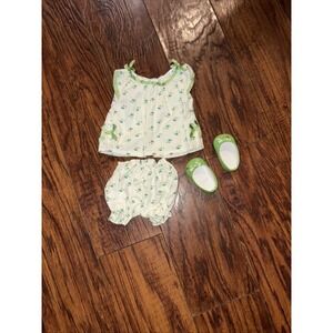 American Girl Maryellen green white Pajamas green slipper shoes VGC